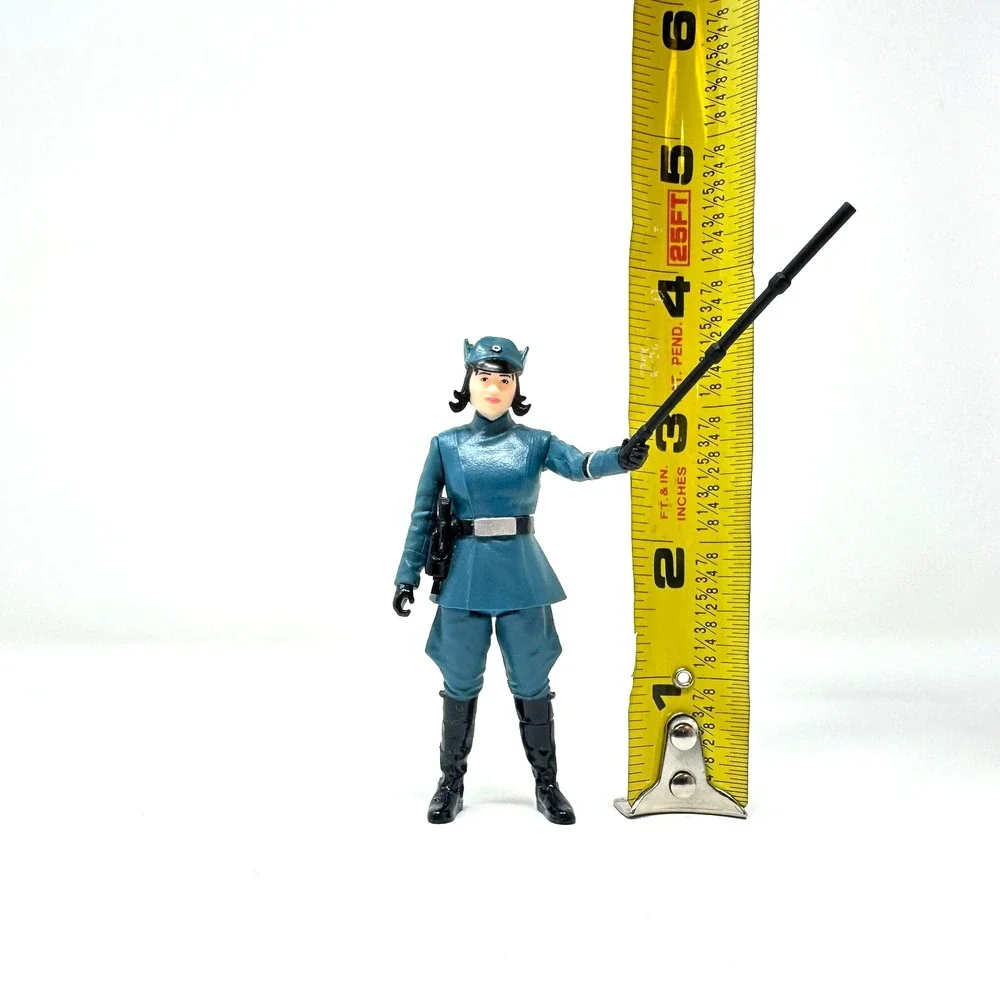 Star Wars Last Jedi Rose Tico First Order Disguise 3.75 Figure 2 Weapons Hasbro